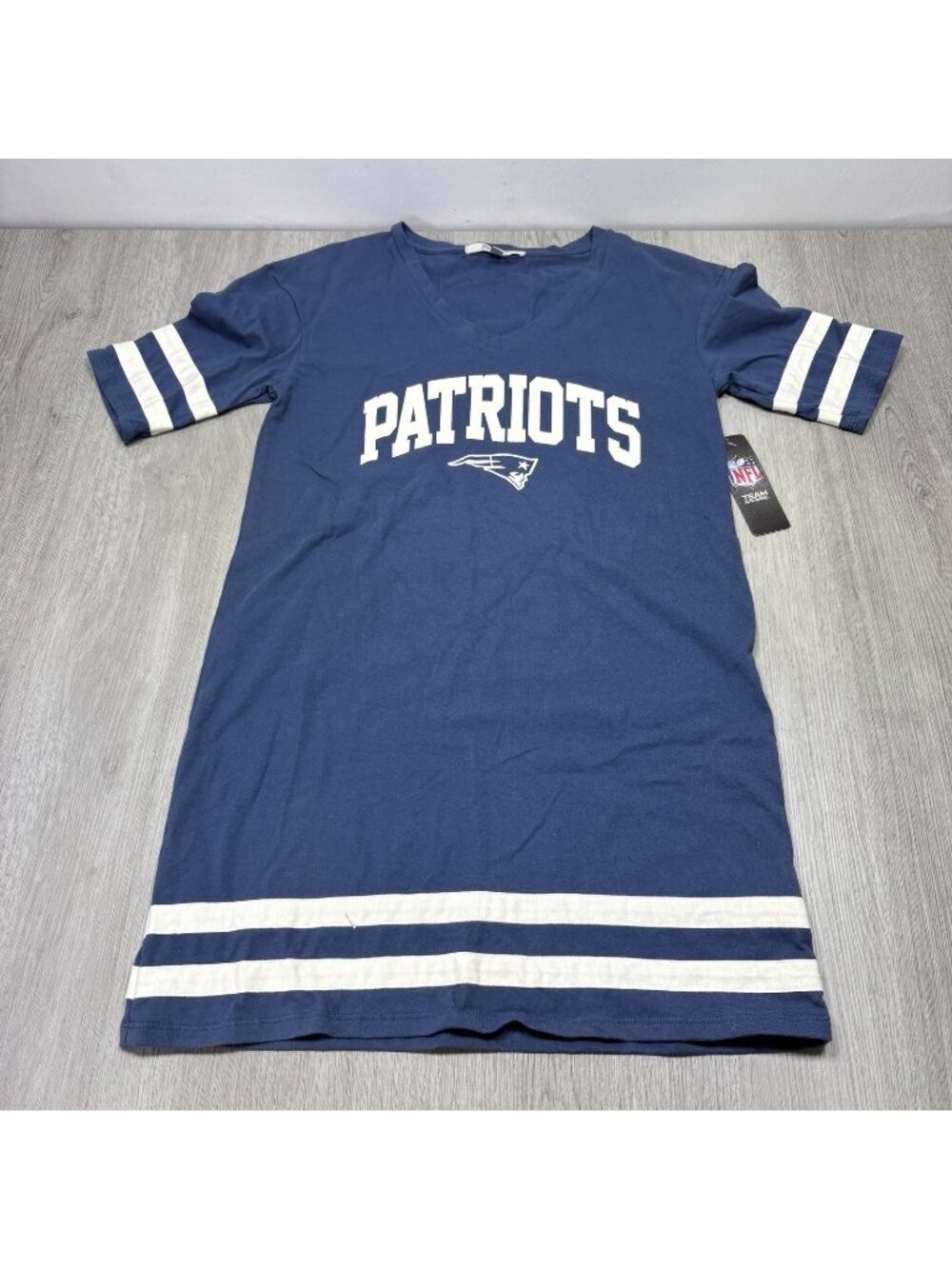 Junk Food Womens NFL New England Patriots Tee T-Shirt New w/ Tags Size Medium